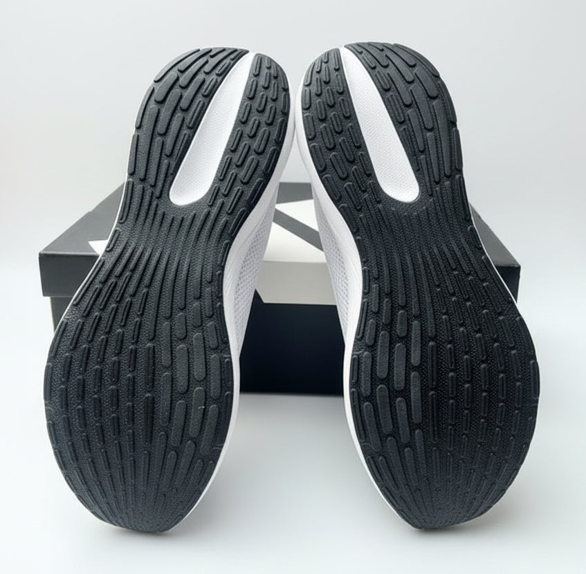 Adidas Response Runner U - Size UK 10.5