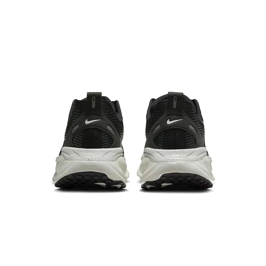 Nike Vomero 18 Black Coconut Milk
